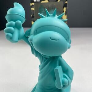 BAPE Madison Avenue Baby Milo NYC Statue - Rare